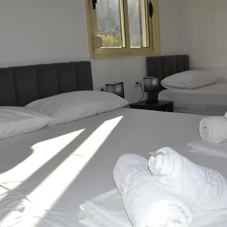 Seaview Gateway 2 Bedrooms Apartment & Garage Vlore Exterior photo