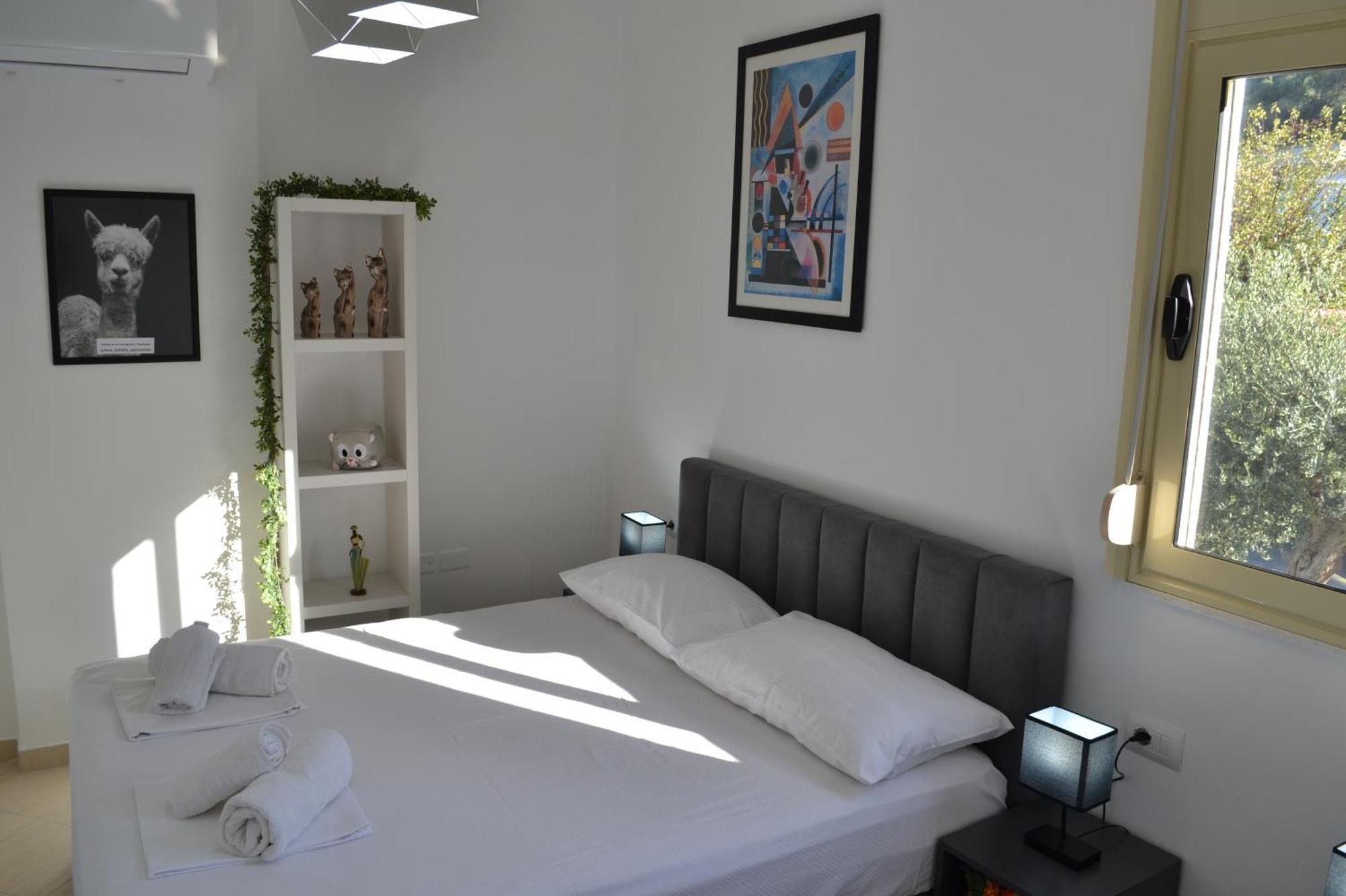 Seaview Gateway 2 Bedrooms & Garage * Vlorë