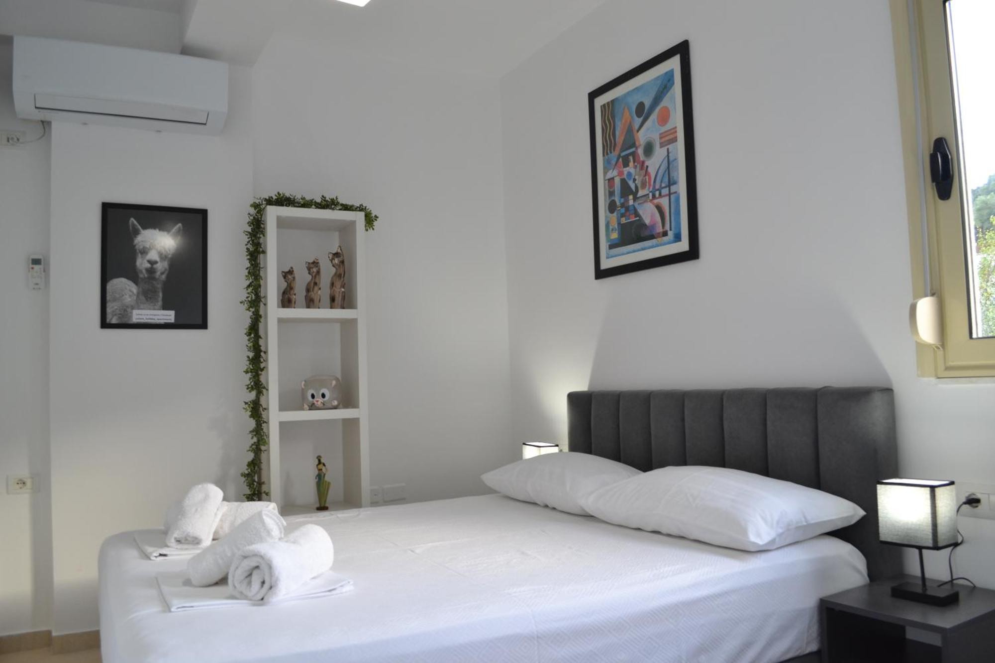 Seaview Gateway 2 Bedrooms & Garage