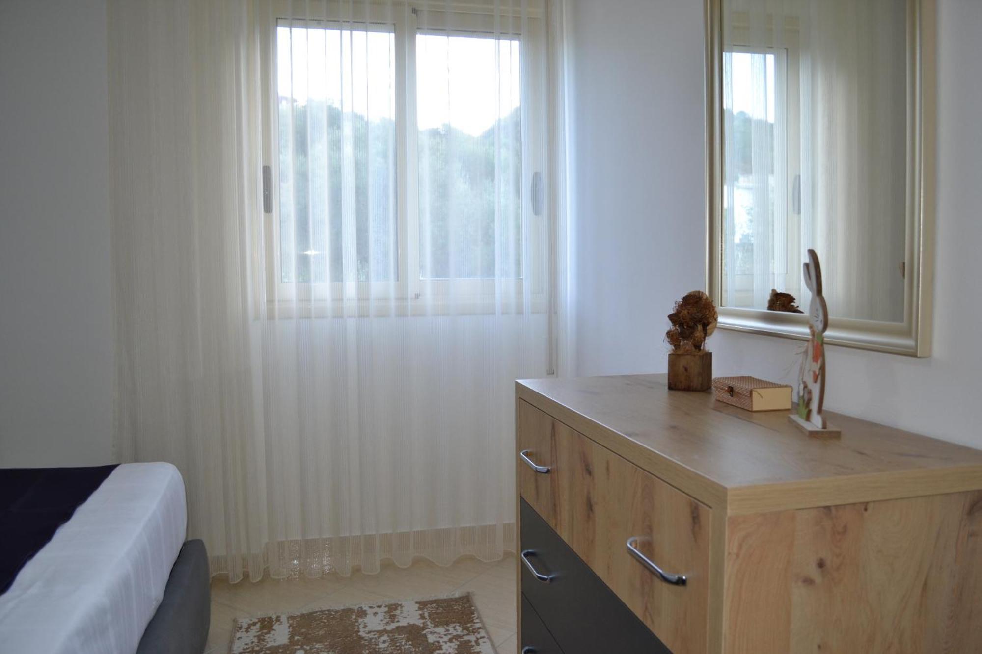 Seaview Gateway 2 Bedrooms & Garage